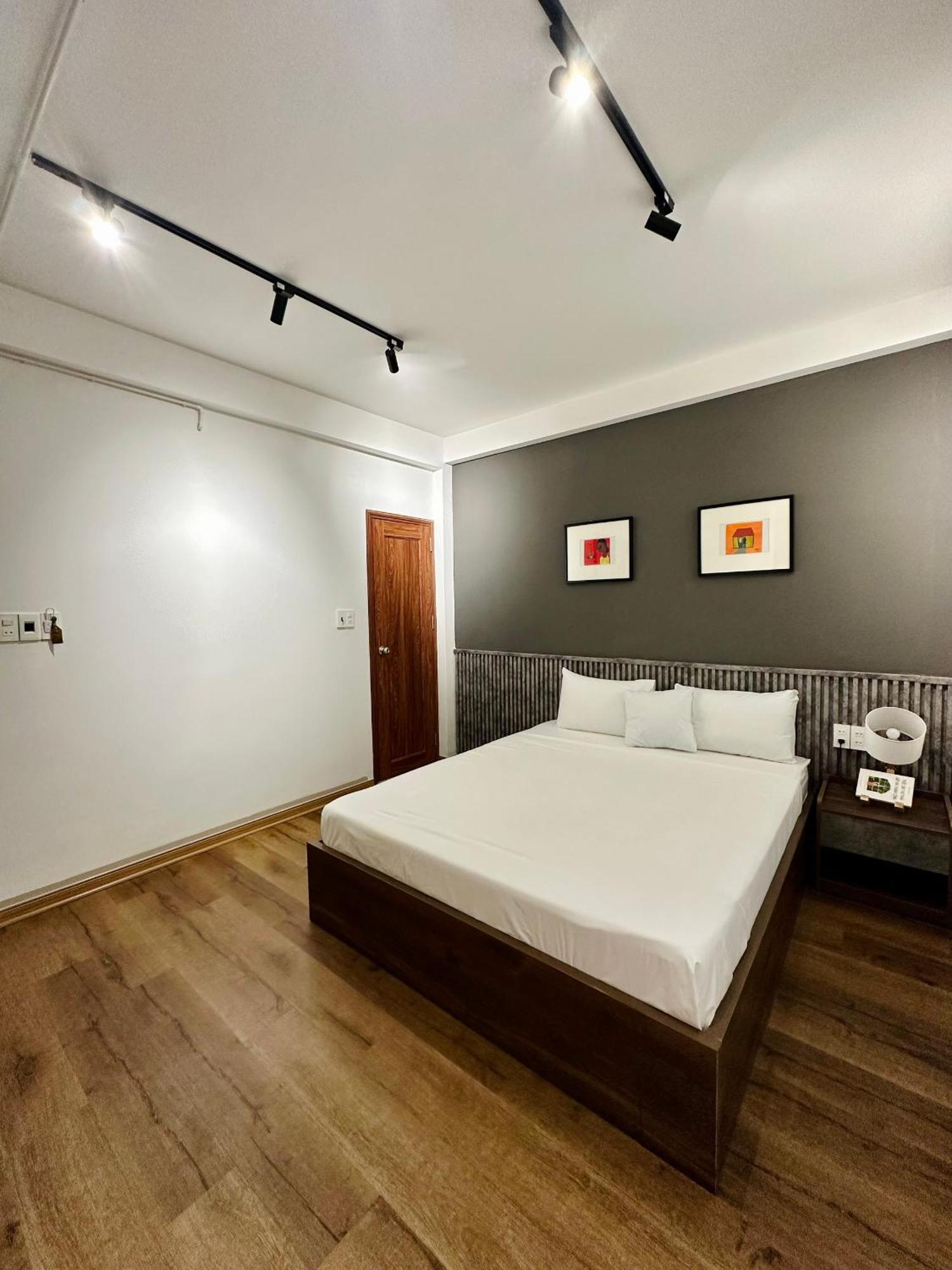 Loka Home & Yoga Da Nang Buitenkant foto